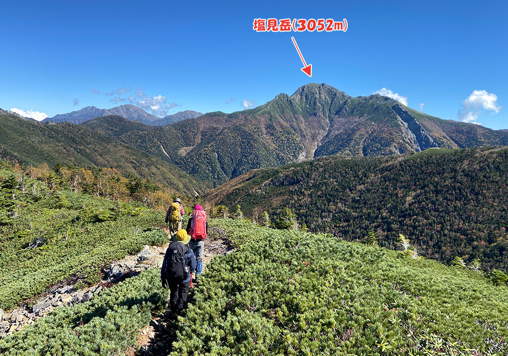 三伏山から塩見岳へ