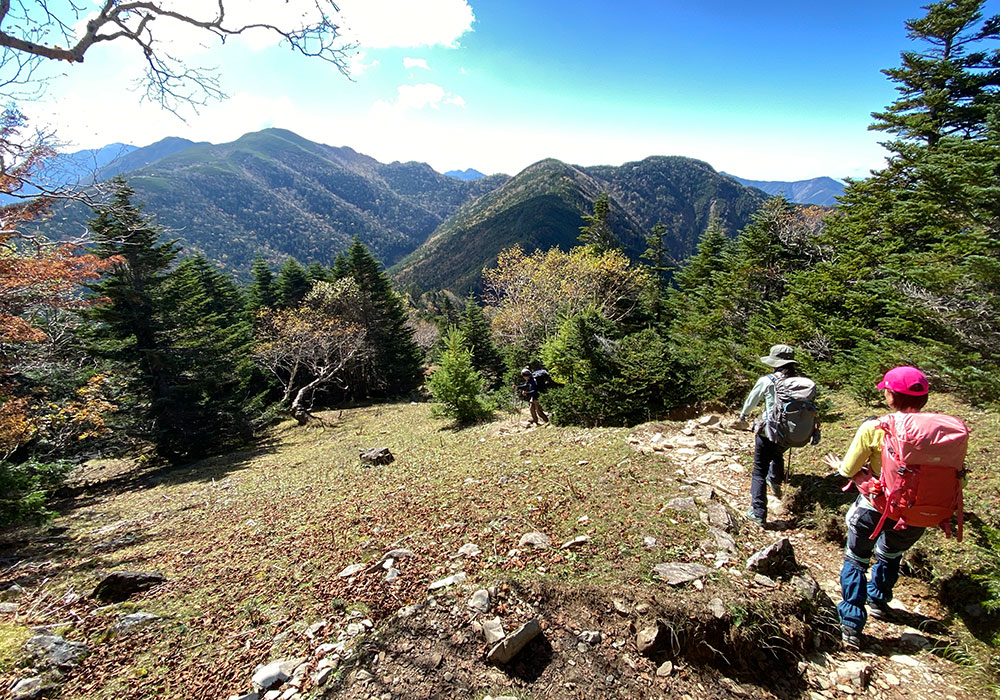 下山：塩見小屋 → 三伏峠小屋